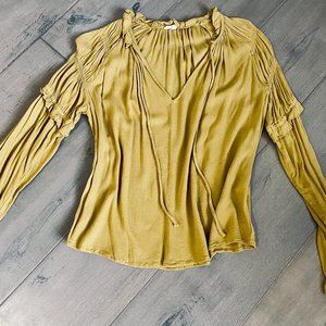 Romantic Gold Colored Blouse with Sweet Details